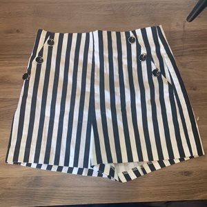 Striped high waisted shorts